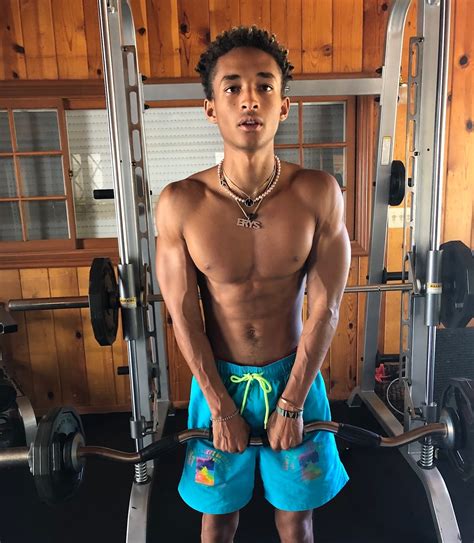 Jaden Smith: Gay Jock Amateur Porn feat. Marcus Shakur